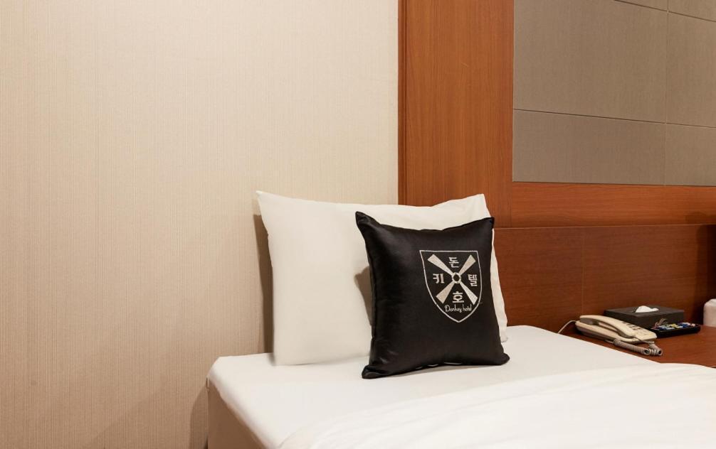 Incheon Airtel Hotel Exterior photo