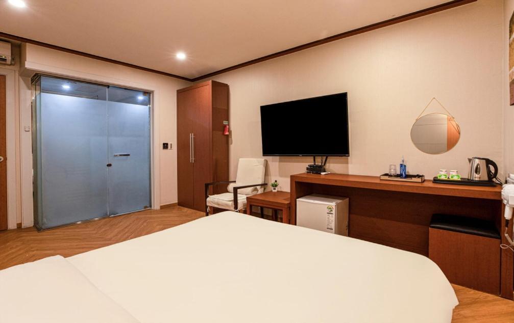 Incheon Airtel Hotel Exterior photo